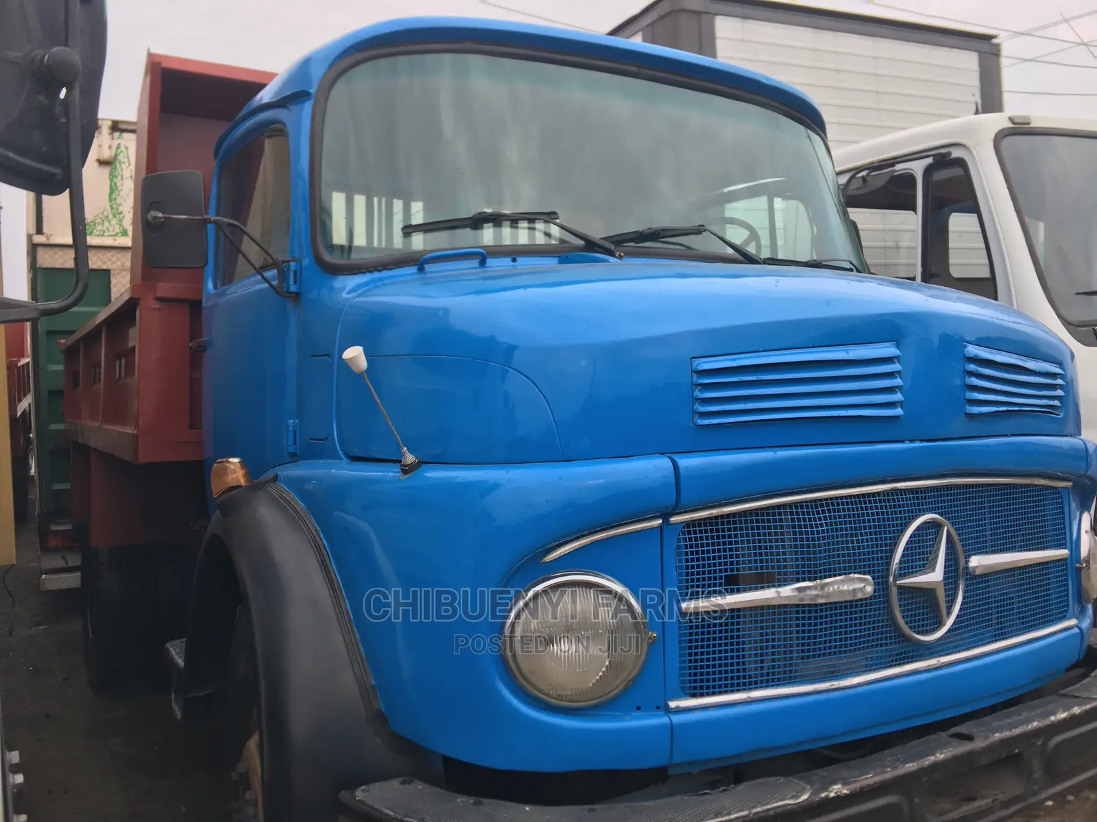 Mecedeces 911 Tipper