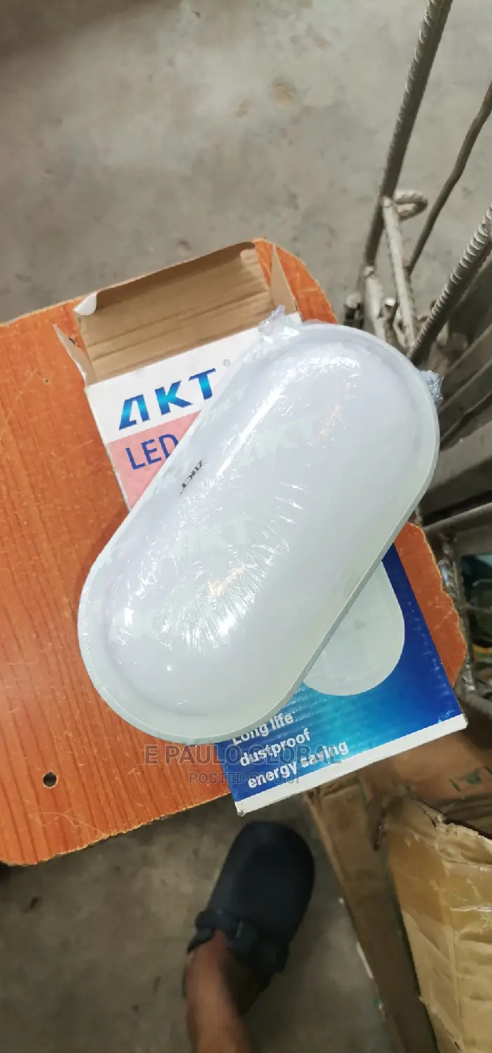 18wats AKT Wall LIGHT LED /Fence Security Lights