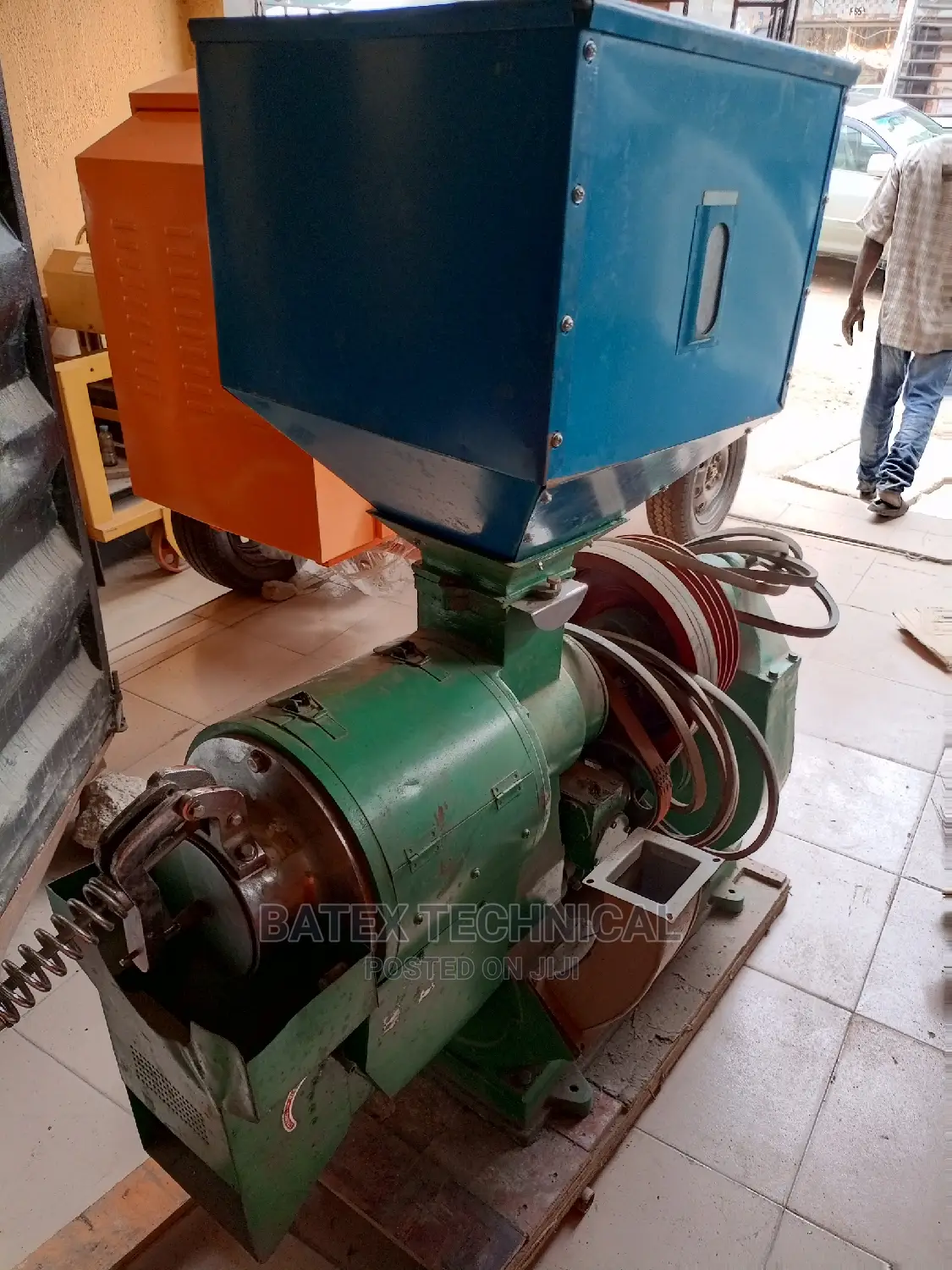 Rice Polisher 1500kg /H 1.5 Tons Power 25hp