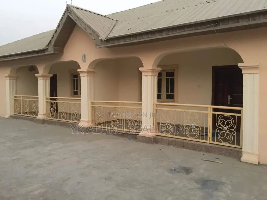 Furnished 3bdrm Block of Flats in Whitefield, Ilorin West for sale