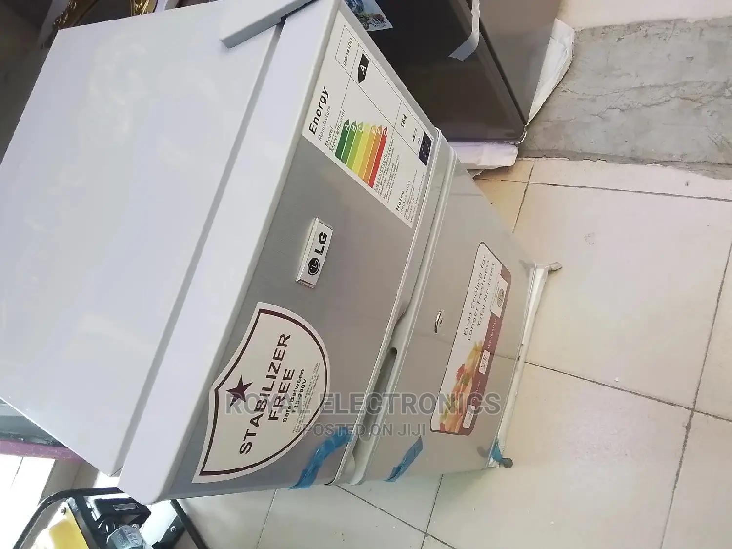 Brandnew Refrigerator Smal Freezer Wit Warrantylg100litres