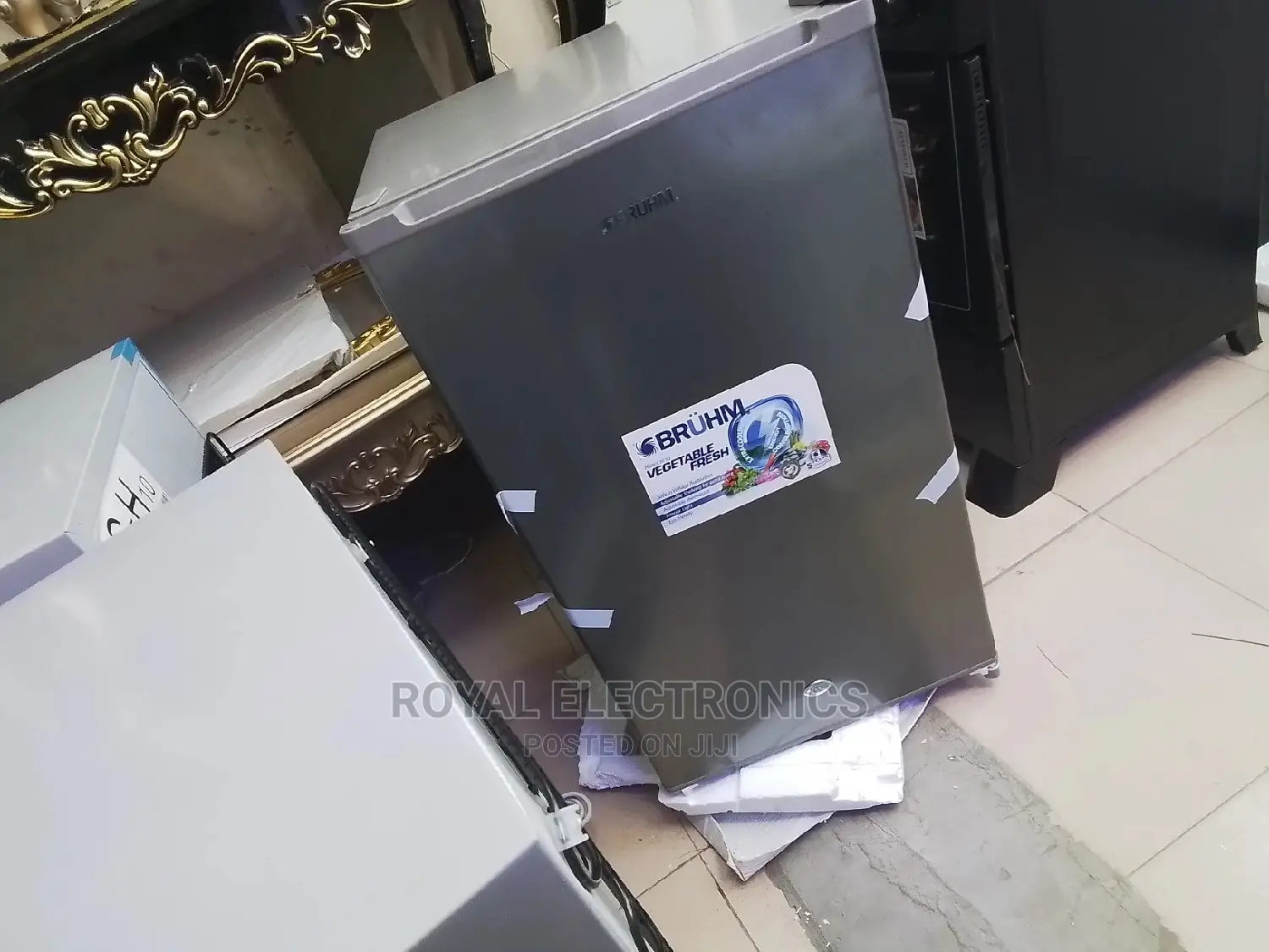 Brand New Refrigerator and Mini Freezer 93litres Bruhm