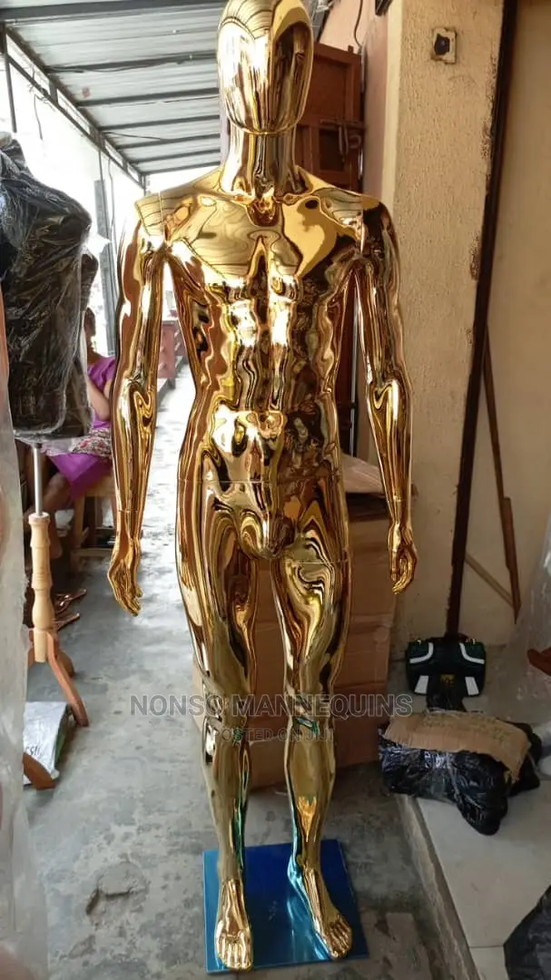 Full Male Gold Chrome Display Fashion Models