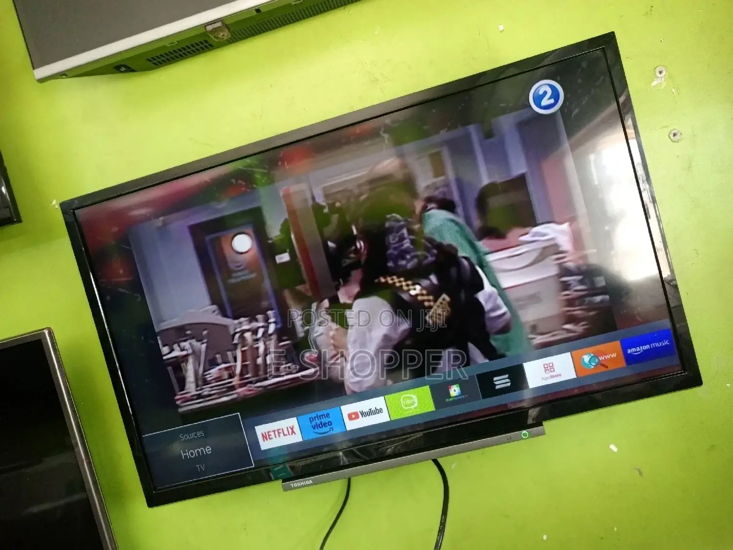 32 Inches Toshiba Smart Tv, Wifi, Clean Uk Used