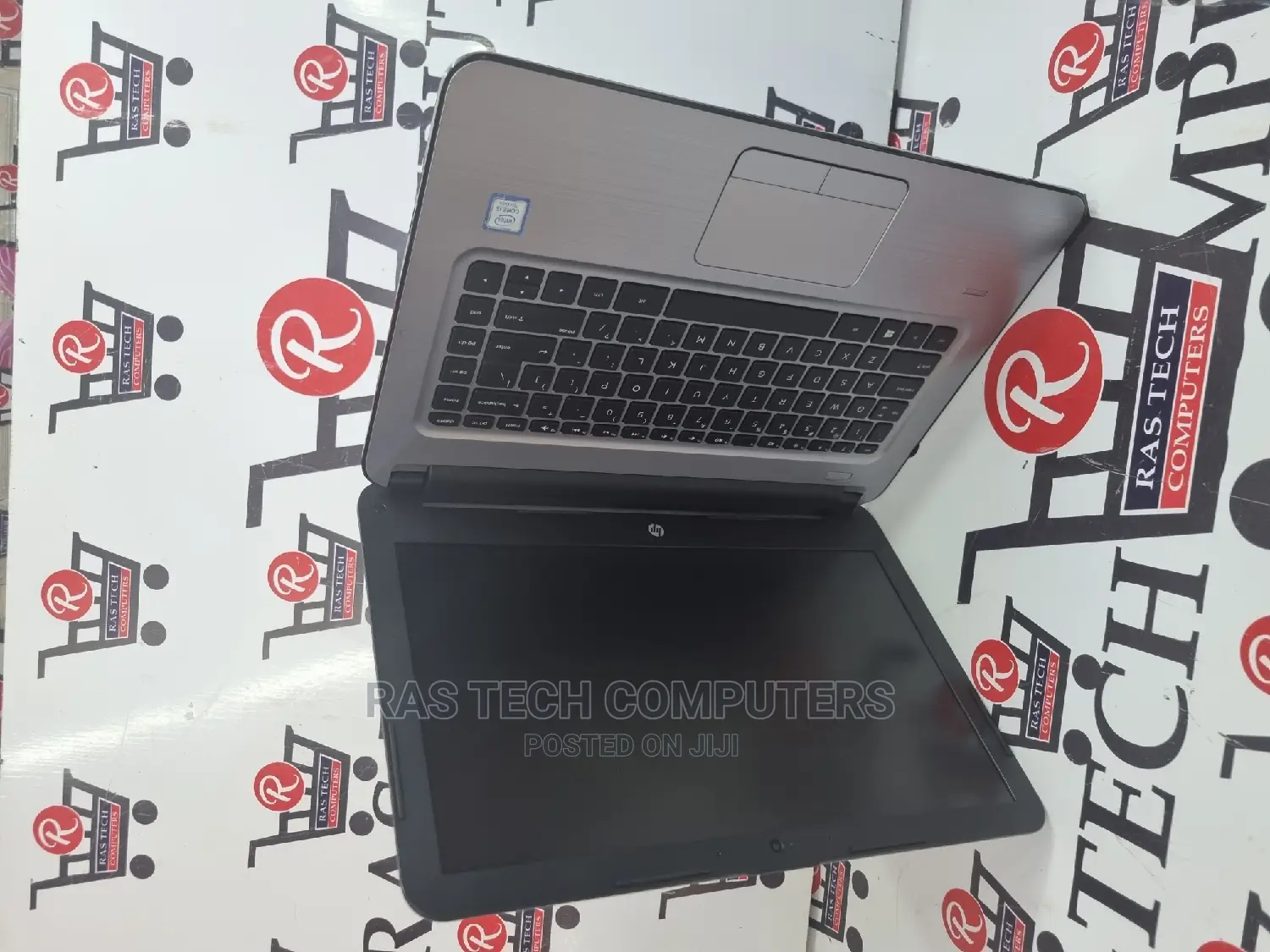 Laptop HP 348 G4 8GB Intel Core I5 HDD+SSD 256GB