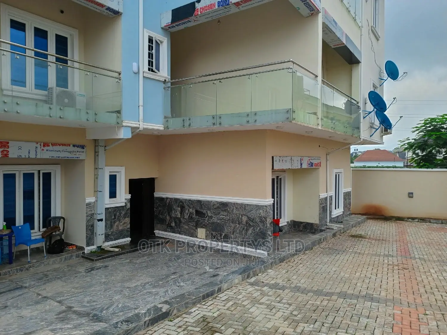 Furnished 3bdrm Block of Flats in Fo1, Kubwa for rent