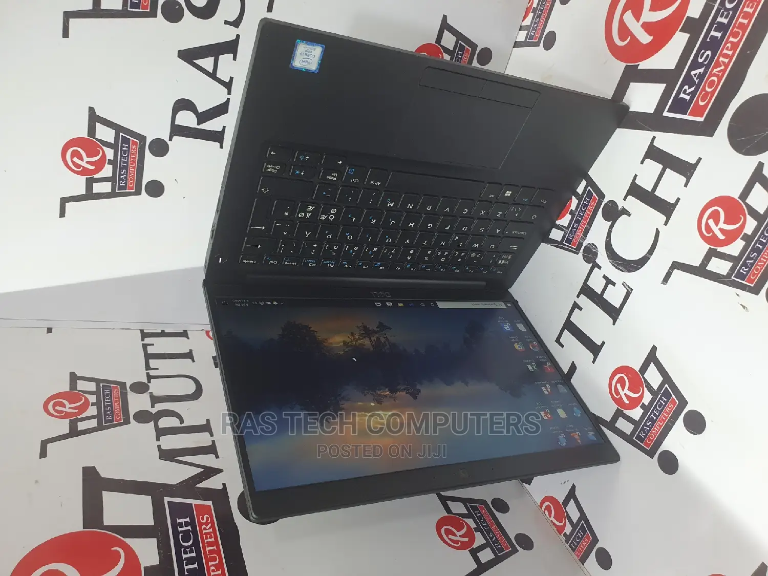 Laptop Dell Latitude 5530 16GB Intel Core I7 HDD+SSD 256GB