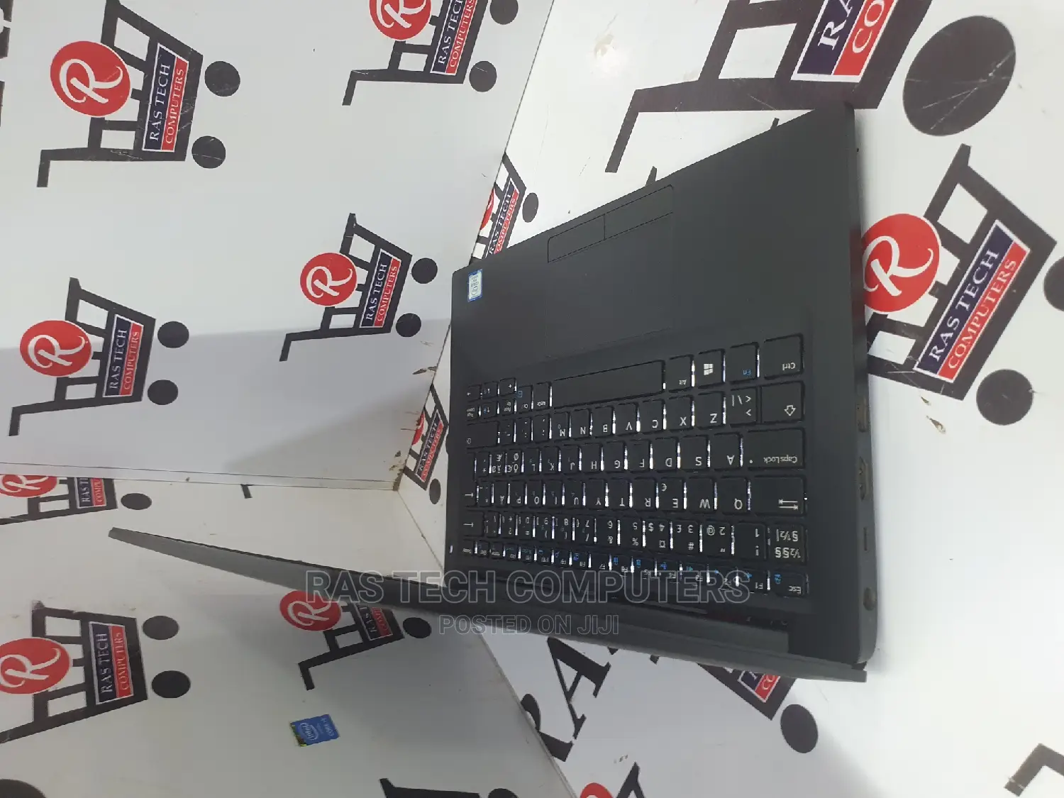 Laptop Dell Latitude 5530 16GB Intel Core I7 HDD+SSD 256GB