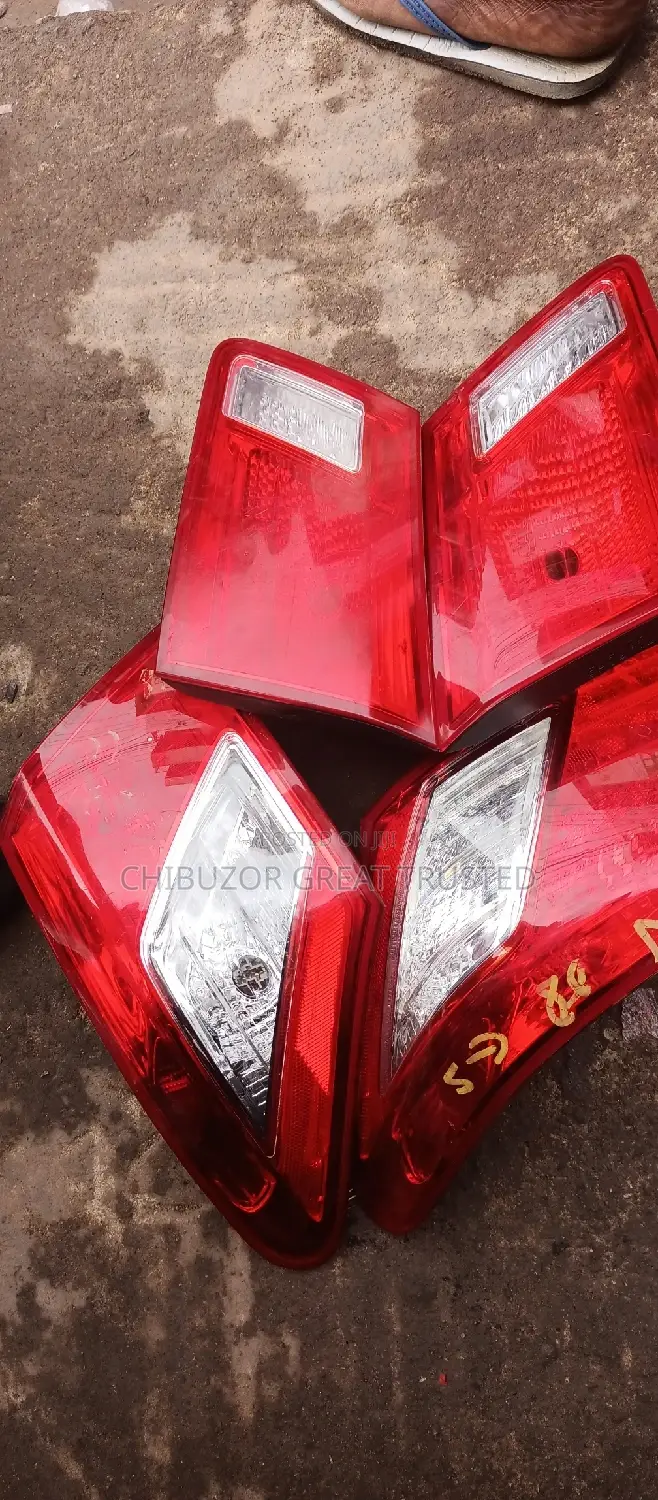 Complete Back Lights for Es 350 2007/2008 Highest Grade