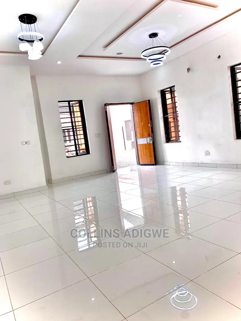 4 Bed Duplex Semi Detached