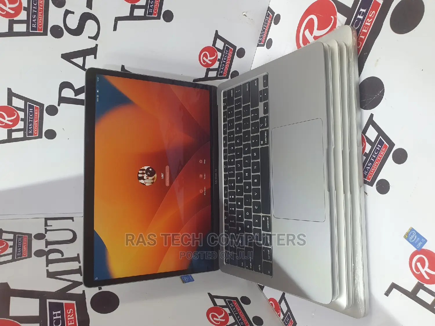 Laptop Apple MacBook 2020 8GB Intel Core I5 SSD 256GB