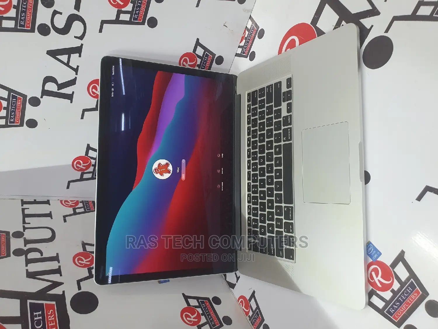 Laptop Apple MacBook Pro 2015 8GB Intel Core I5 SSD 256GB