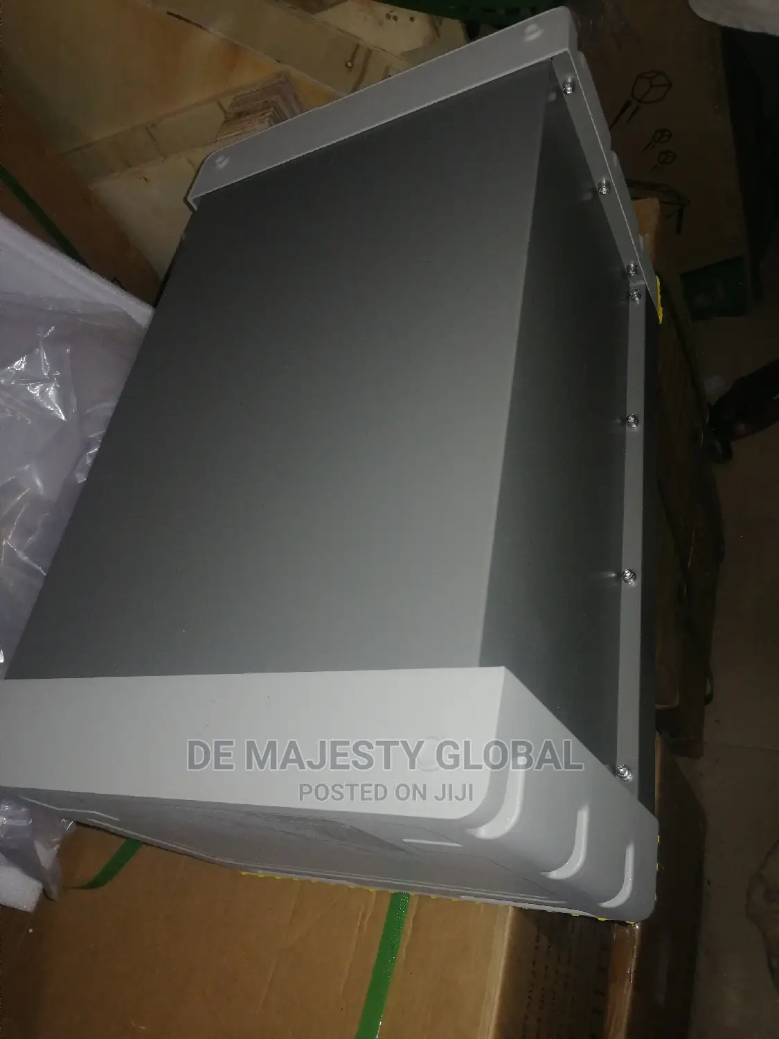 7.5kwh 24v Blue Carbon Lithium Battery
