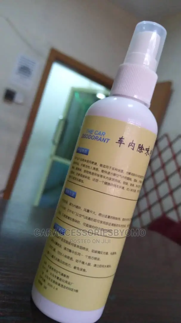 Car Interior Deodorant and Purifying Air Lemon Flavor 120ml