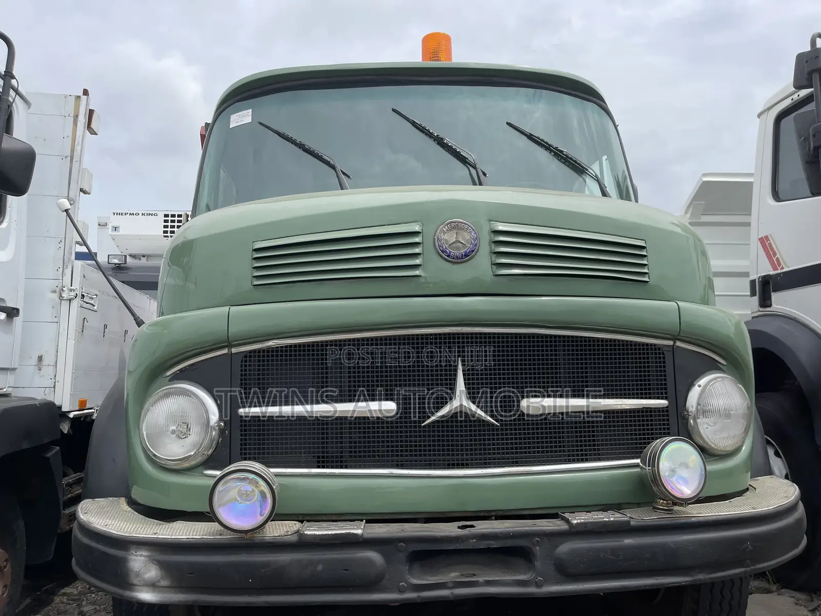 Mercedes-Benz 911 Engine Green