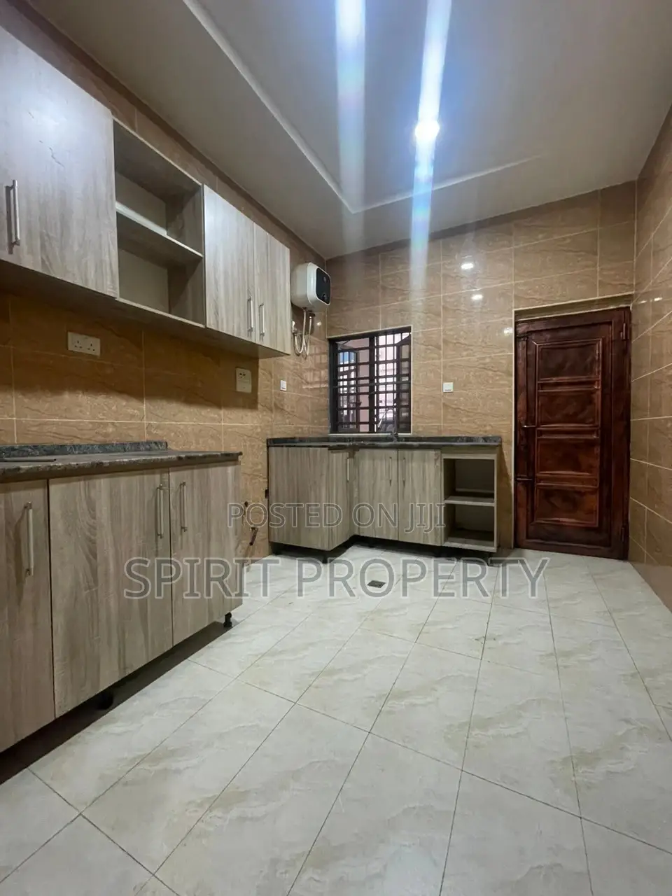 3bdrm Duplex in Shangisha for rent