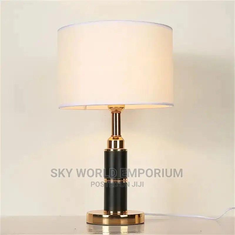 Luxury Design Decorative Bedside Table Lamp