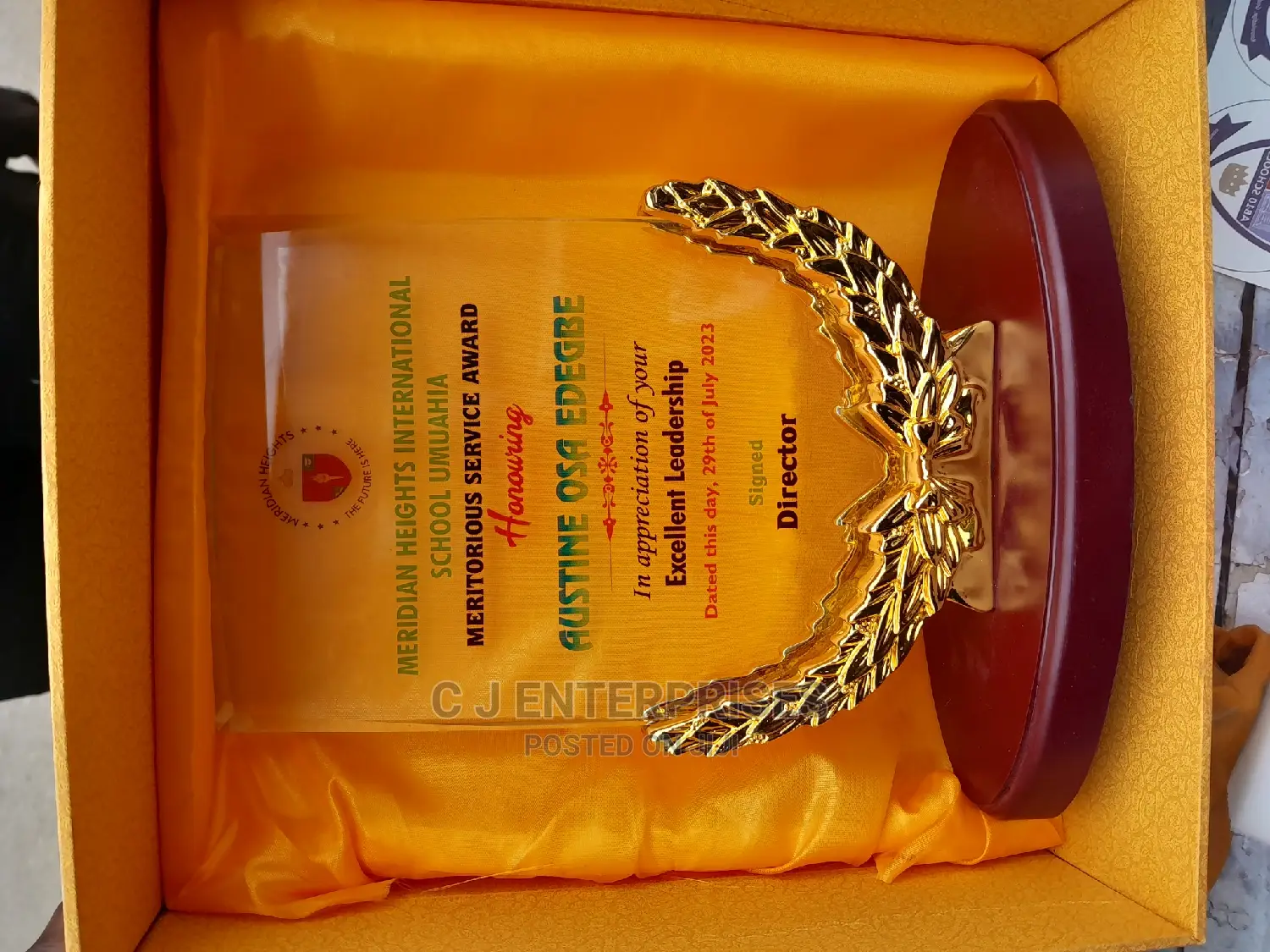 Glass Award Plaque A88