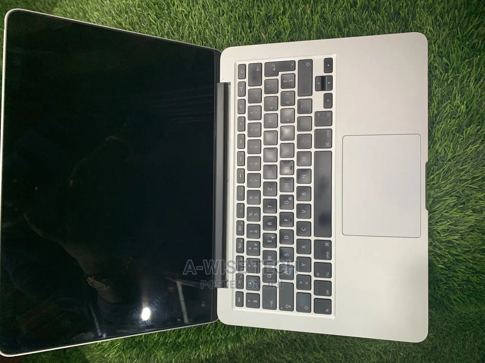 Laptop Apple MacBook Pro 2015 8GB Intel Core I5 SSD 256GB
