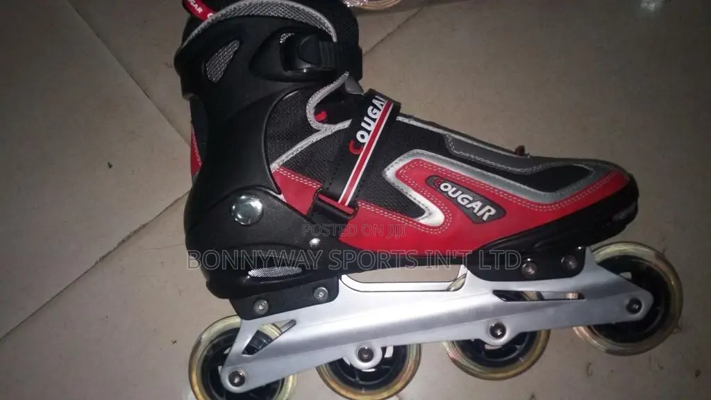 Professional Adult Skating Shoe With Big Leg