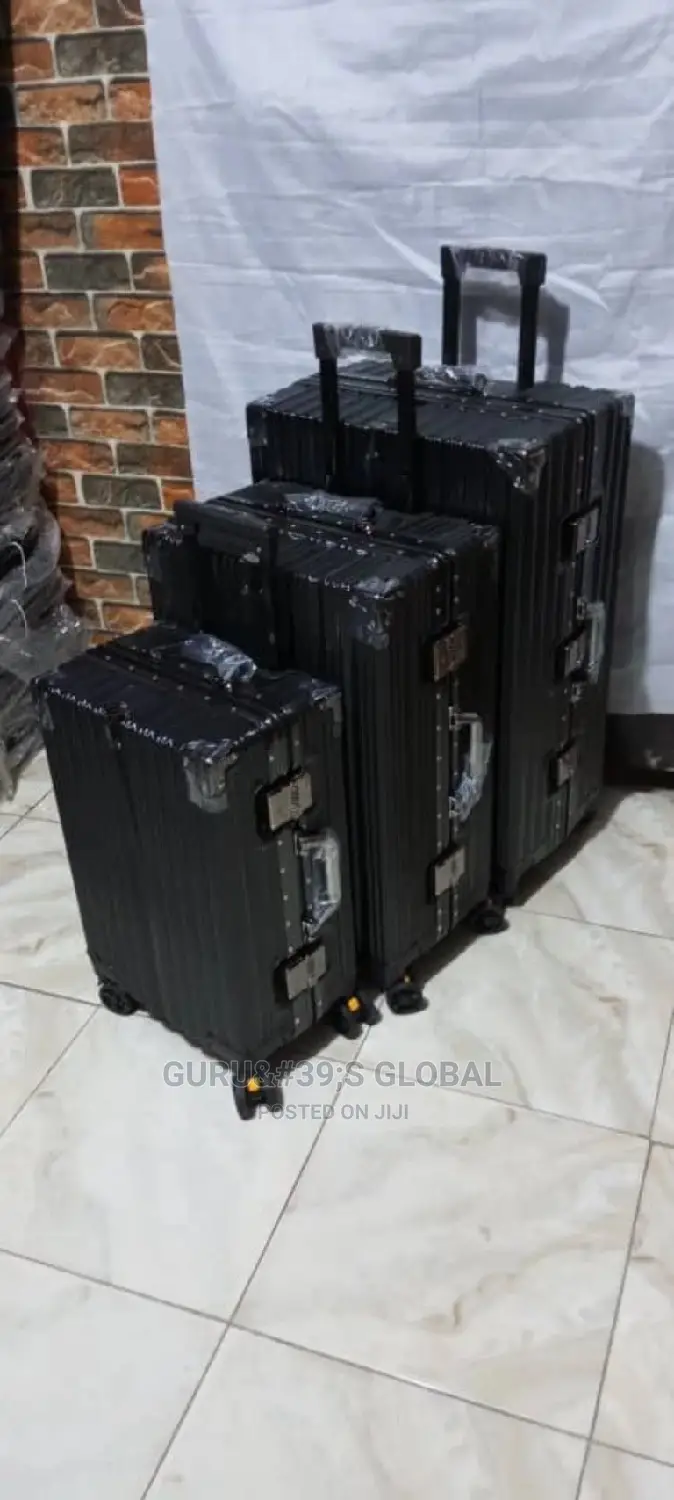 3>1 Luxury Travel Bags