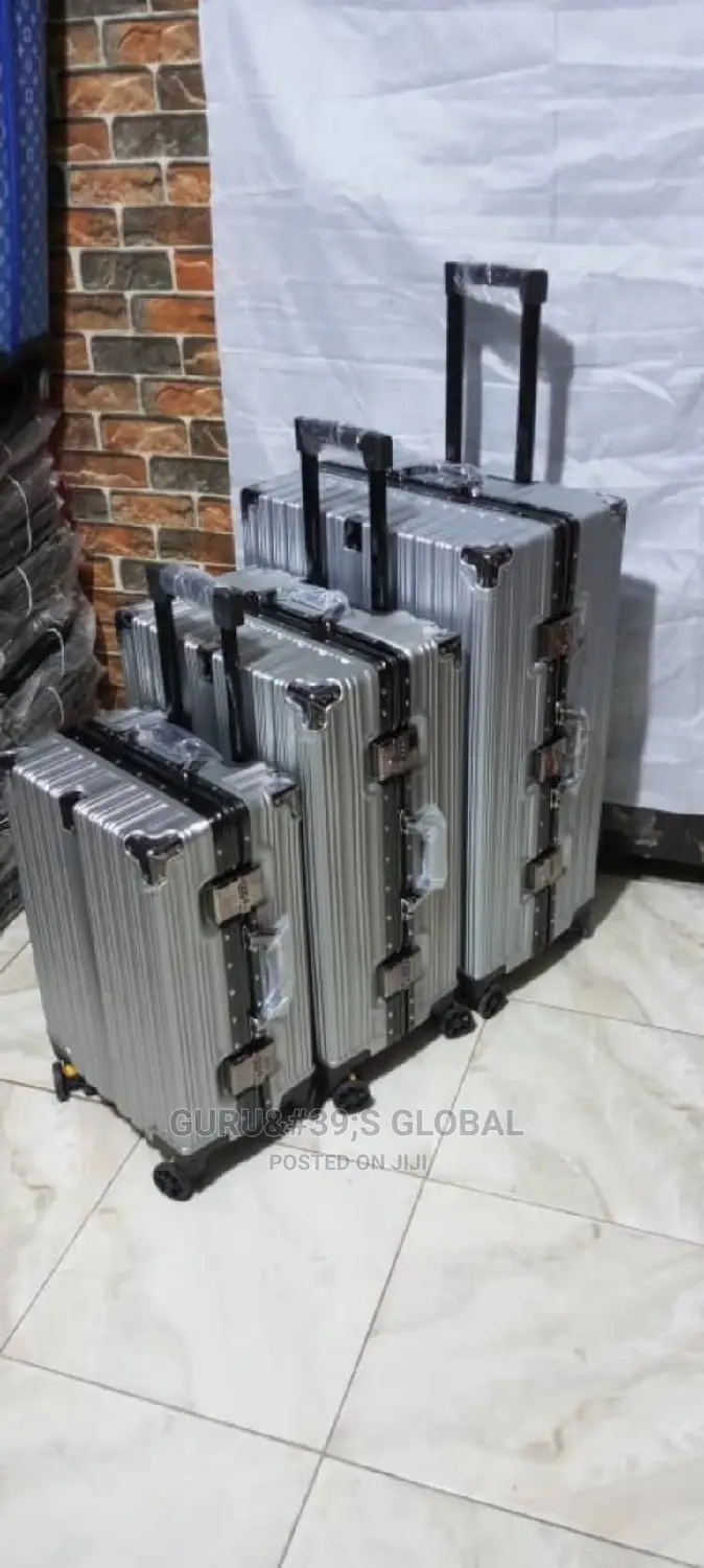 3>1 Luxury Travel Bags