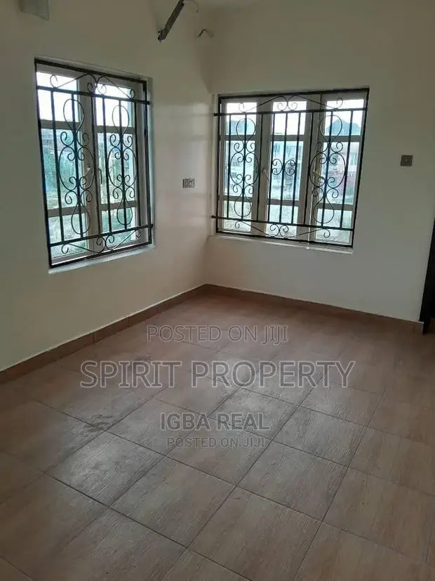 3bdrm Apartment in Gra for rent
