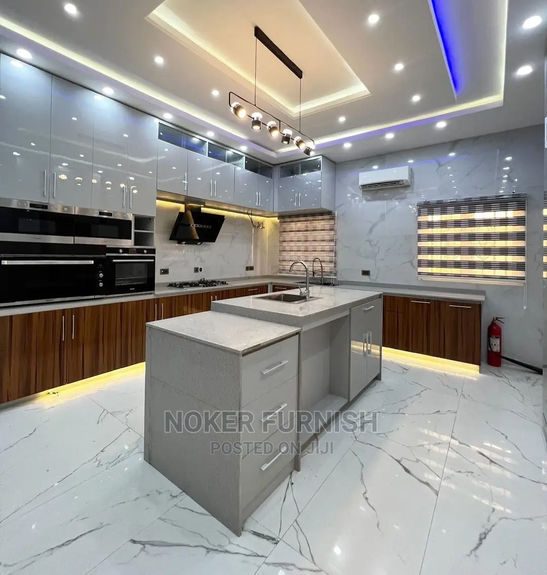 Luxury Kitchen Cabinets