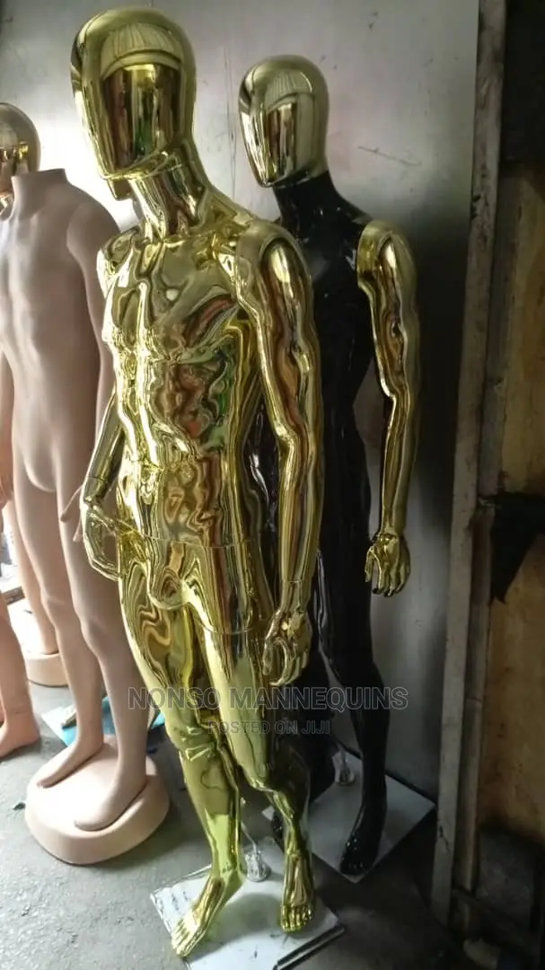 Gold Male Chrome Faceless Dummy