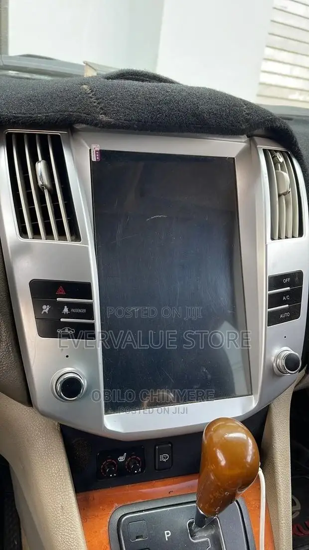 Lexus RX330 Tesla Android Player + Reverse Camera