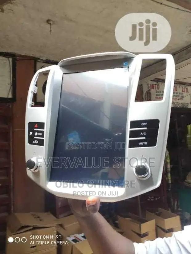 Lexus RX330 Tesla Android Player + Reverse Camera