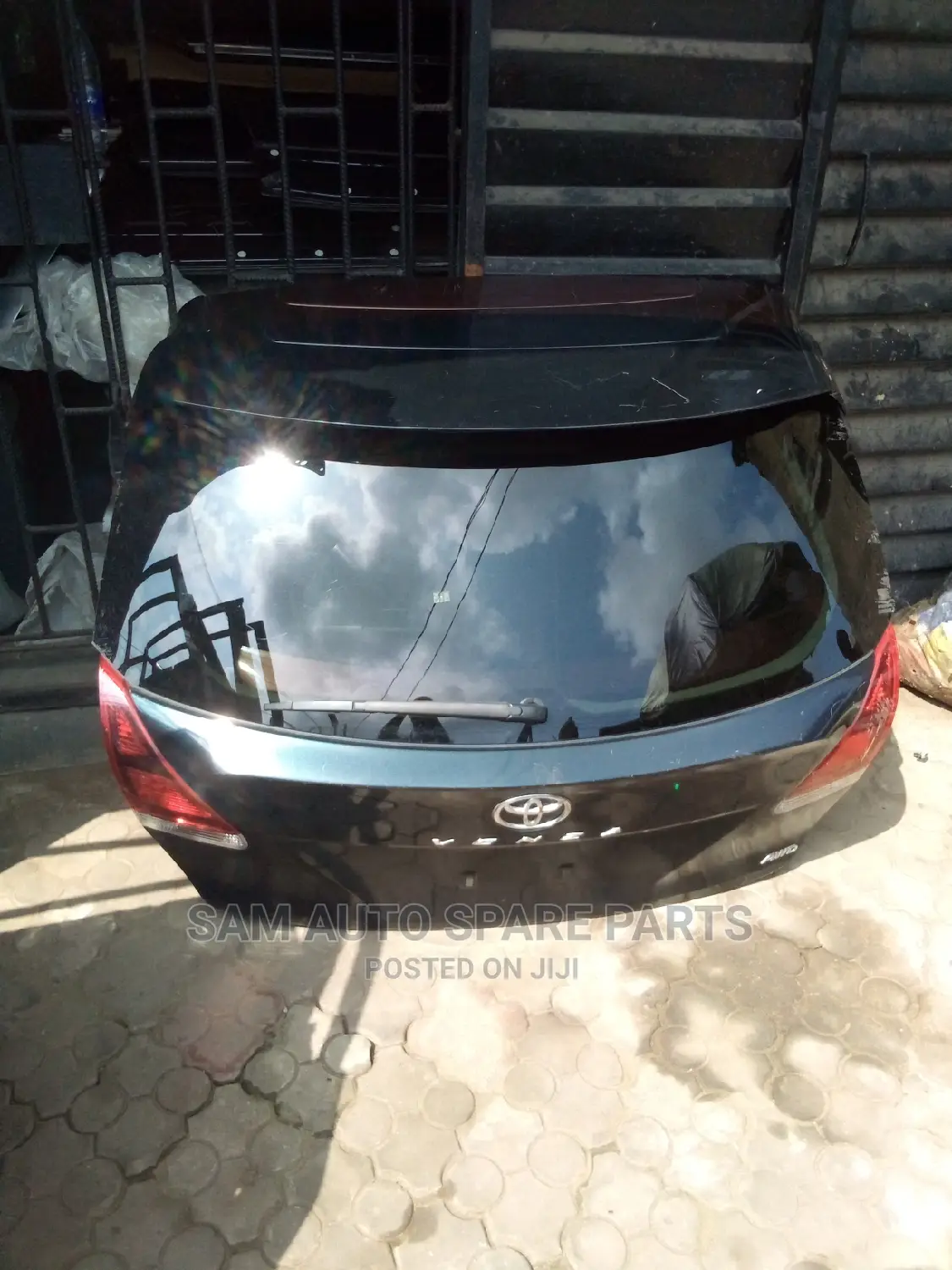 Rear Trunk Or Back Booth Cover