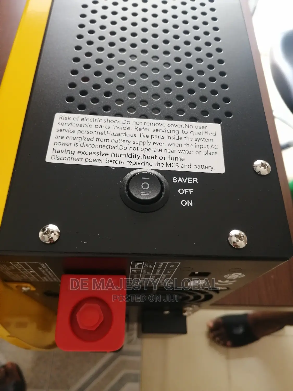 3.5kva24v Yohako Hybrid Inverter With 60a Contrl