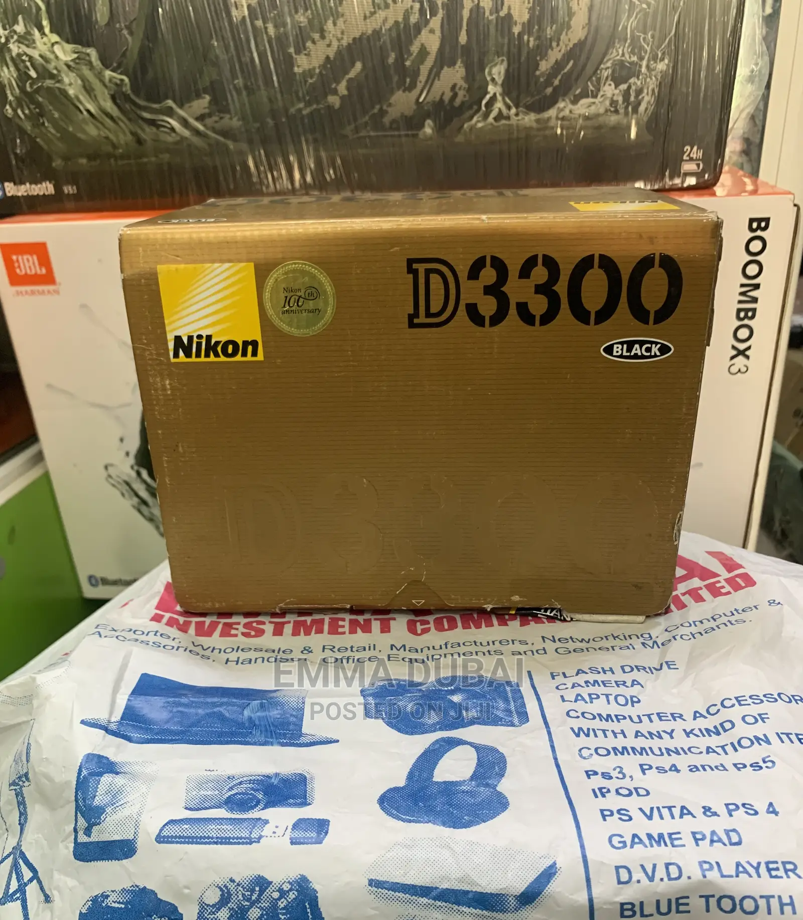 Nikon D3300 With 18-55