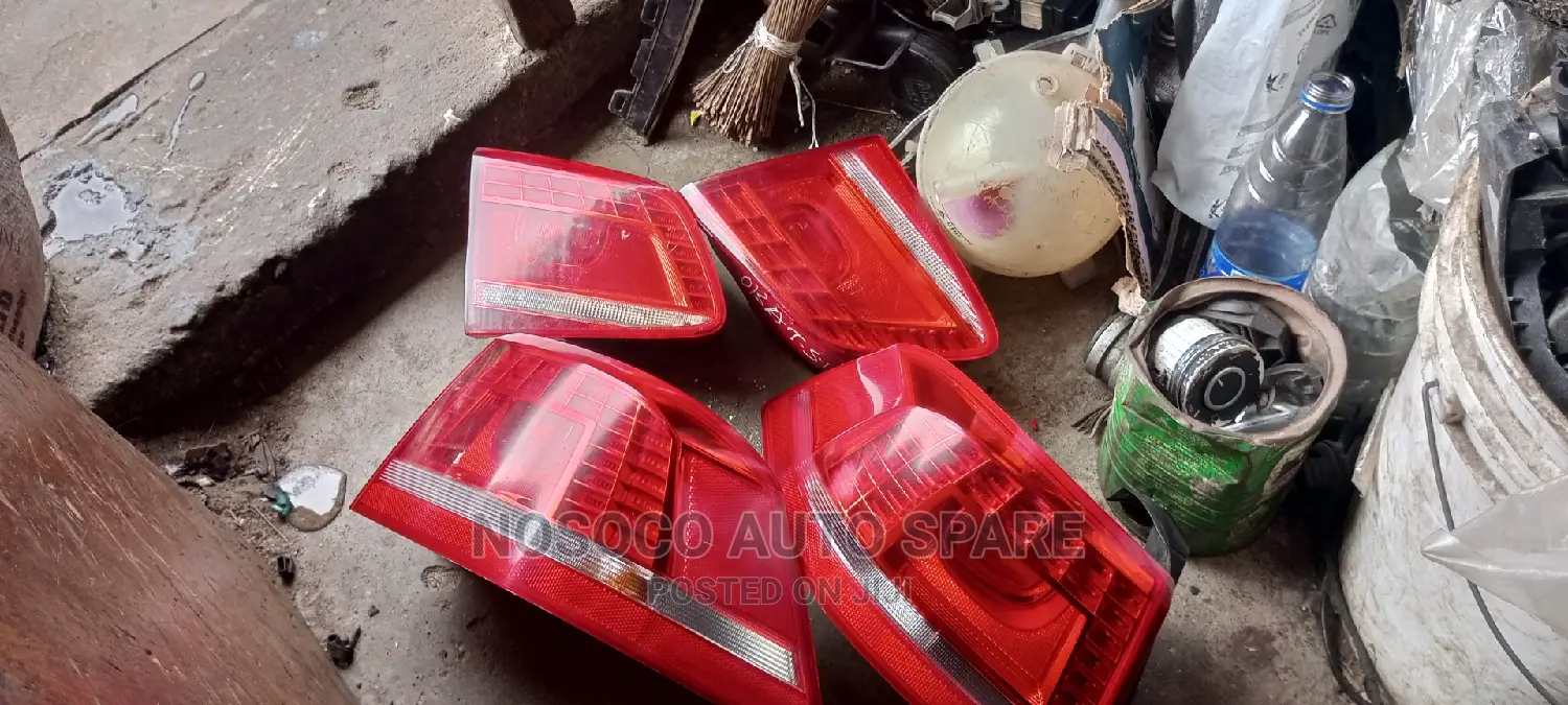 Set of Rear Light Passat Tsi