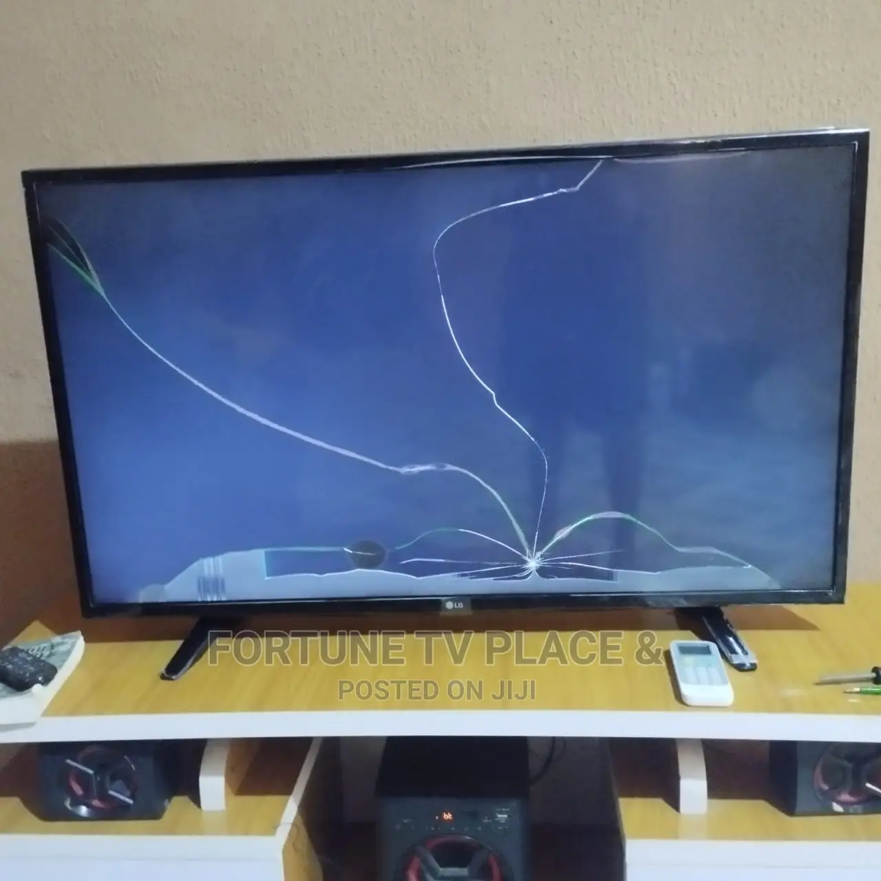 Broken Screen Replacements and Repairs