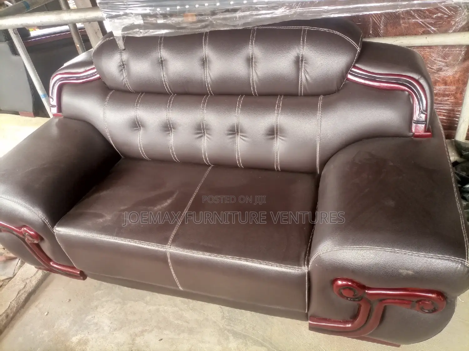 Executive Leather Sofa 7 Seaters.