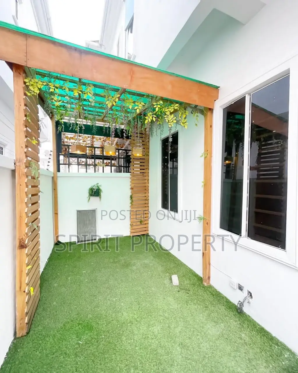 Furnished 4bdrm Duplex in Orchid Lekki for sale