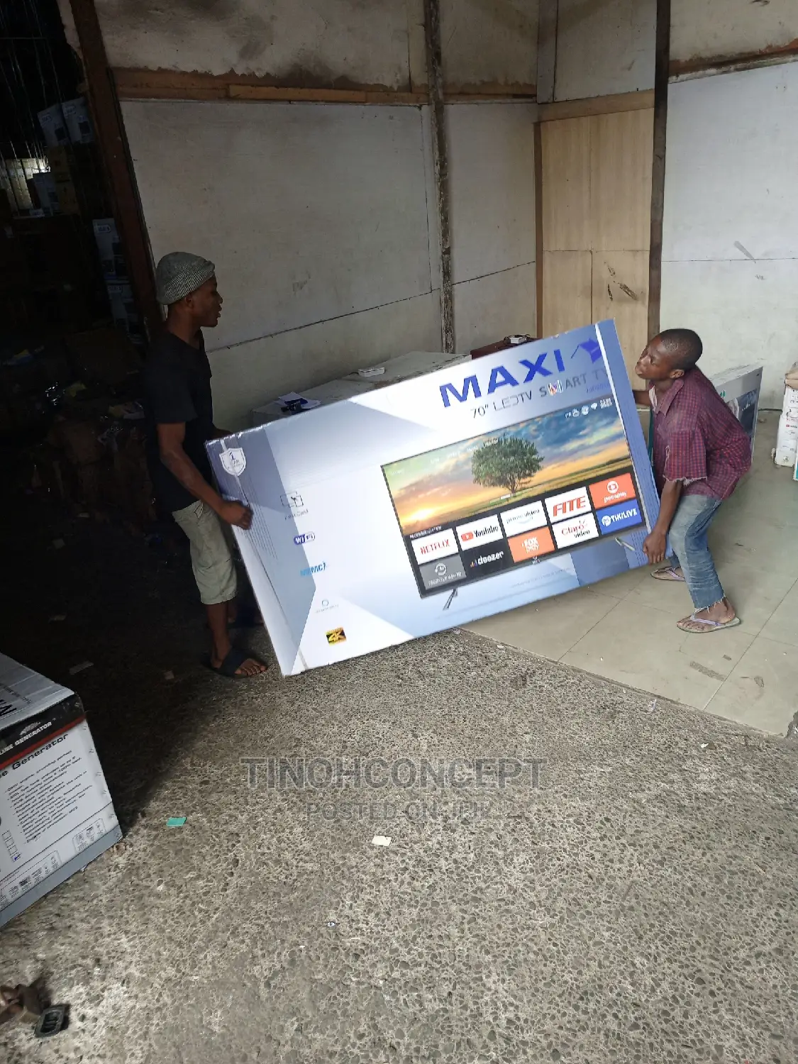 Maxi Smart Television 70 Inches High Picture Quality