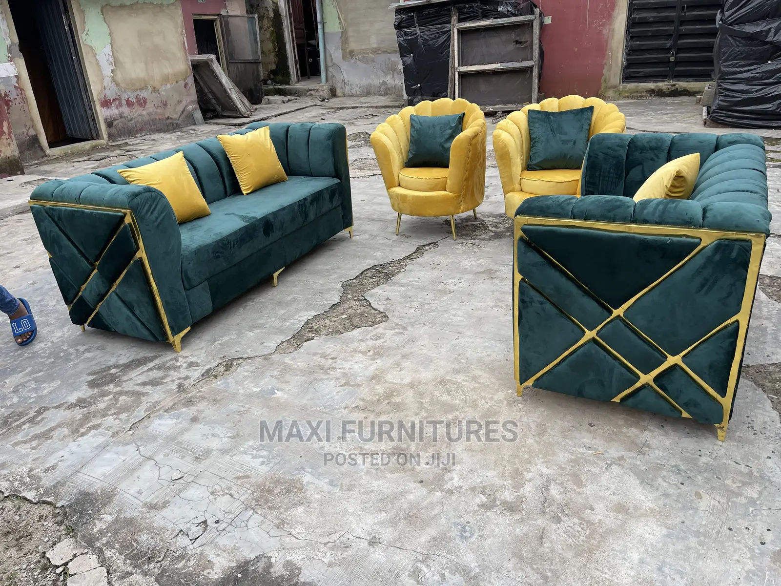 Complete Set of Chair