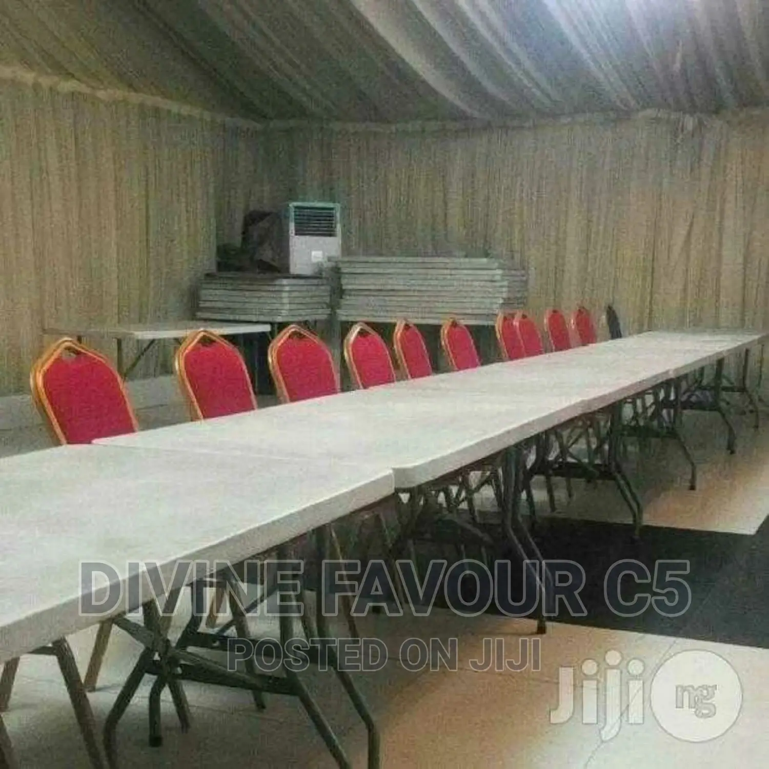 6 Ft Banquet Table With Strong Metal Legs.