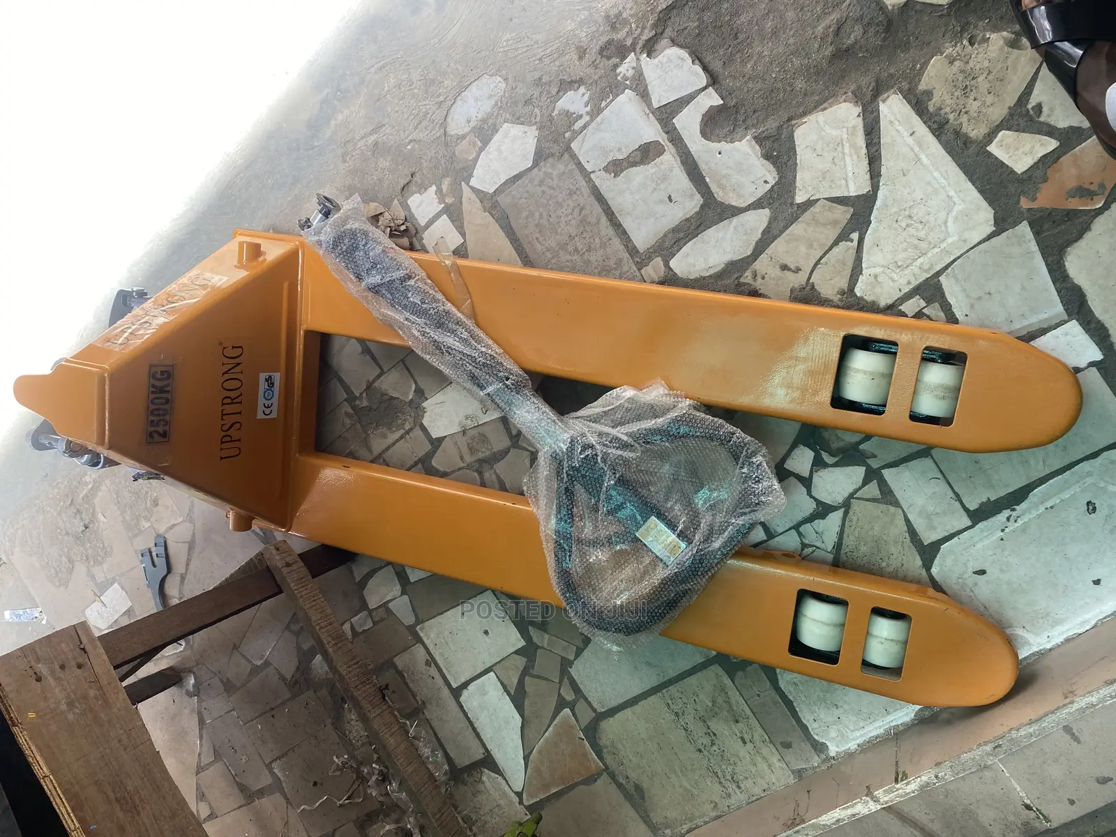 Pallet Truck of Different Tons