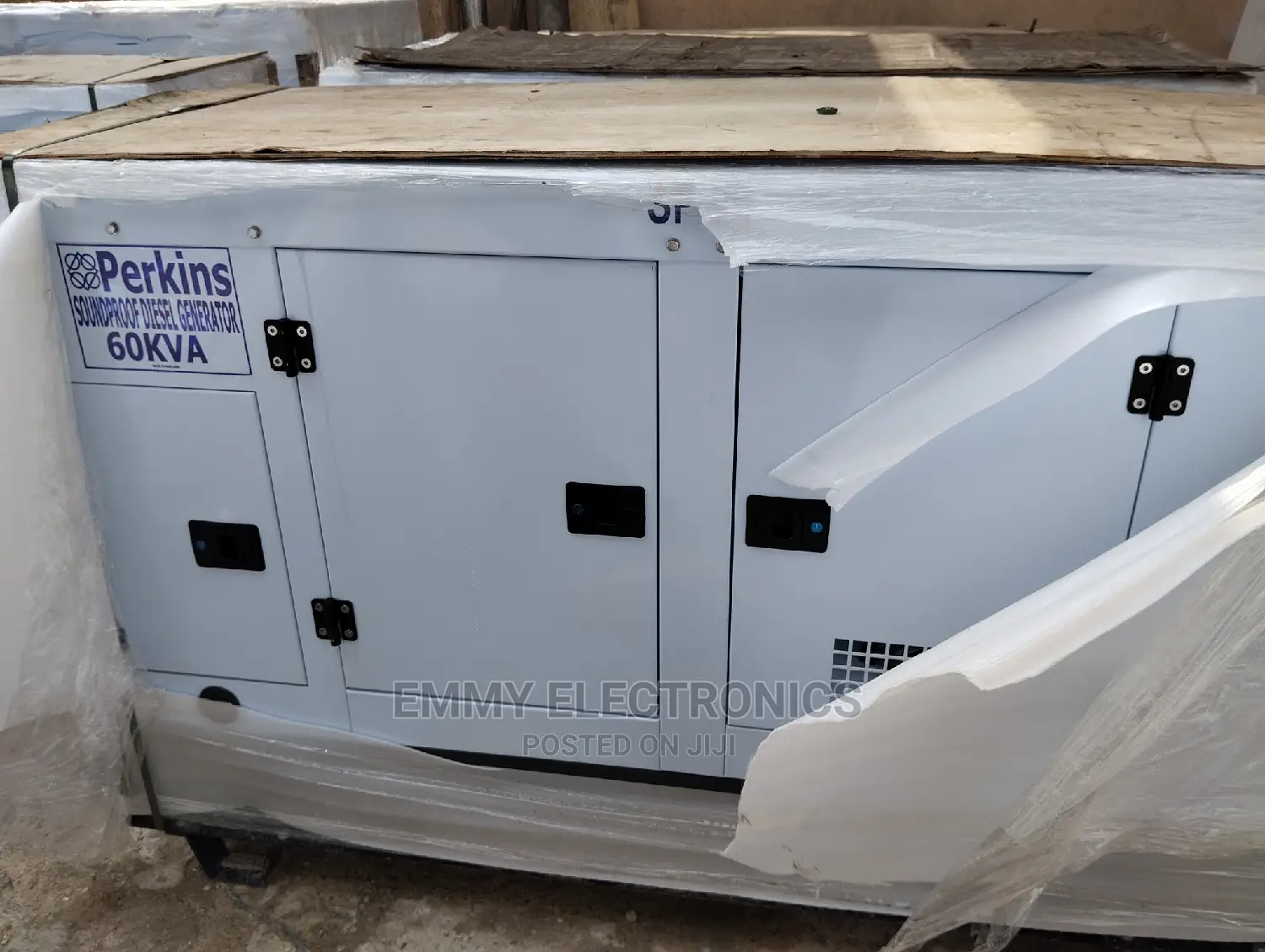 Perkins England Diesel Soundproof Generator 60kva