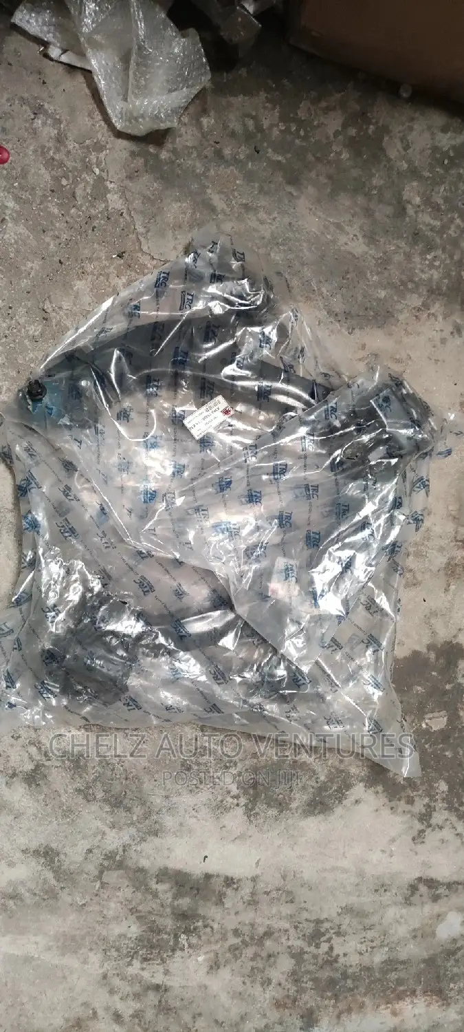 Original Taiwan Complete Lower Arm Honda CR-V 2013-016 MODEL