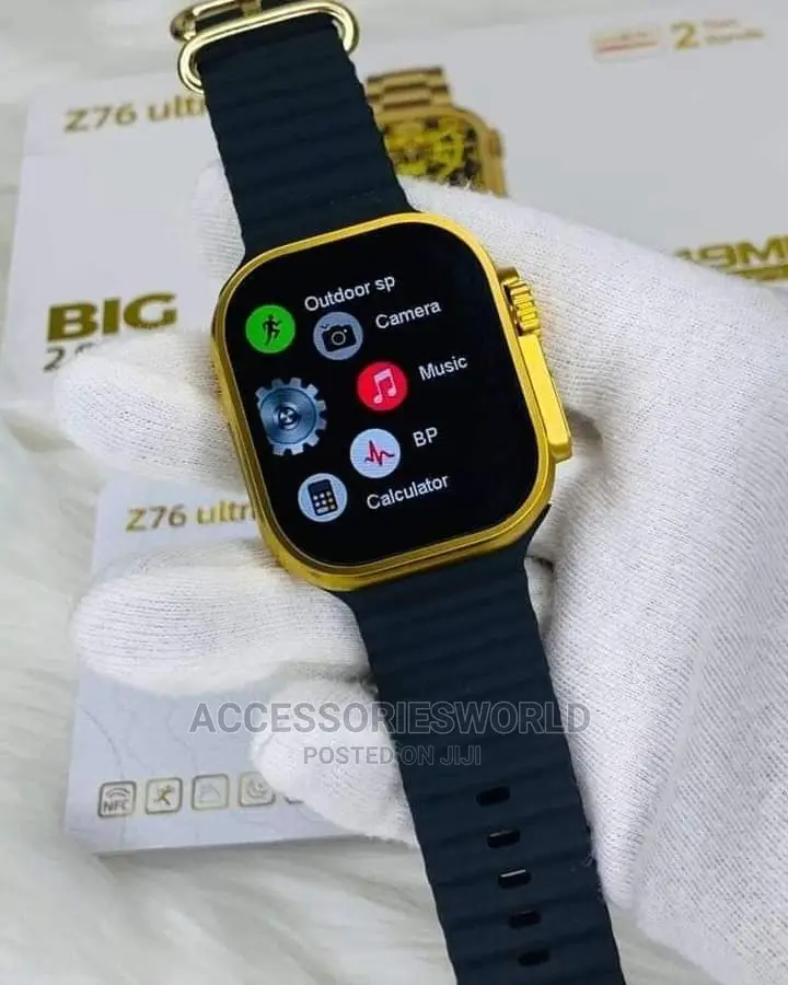 Z76 Ultra Smart Watch (Gold)