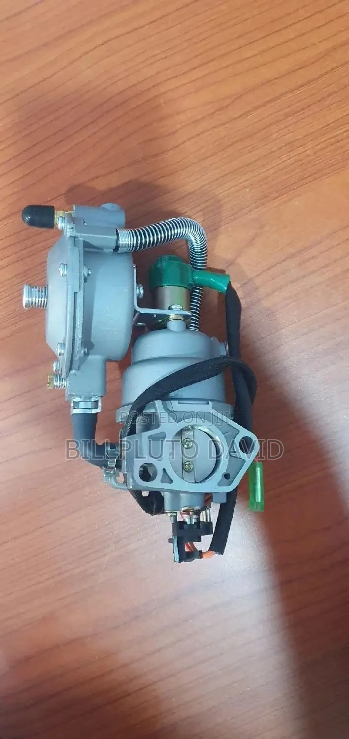 Gas and Fuel Carburetor