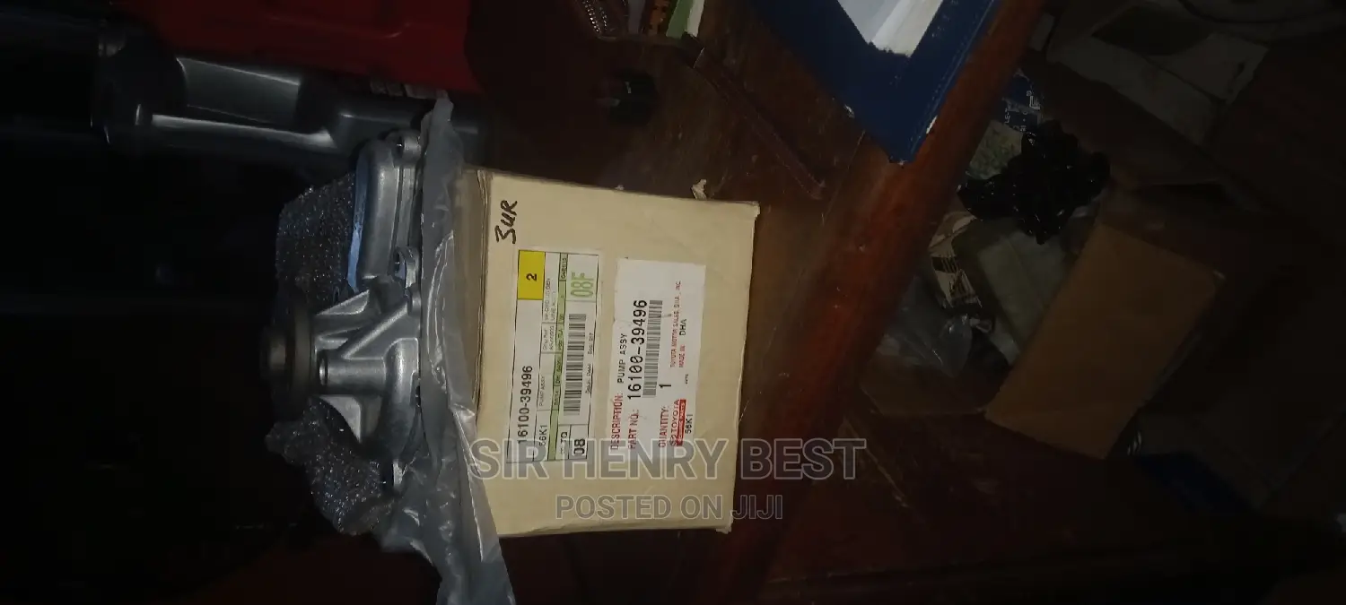 Water Pump Landcrusier and Lexus LS 570 3UR