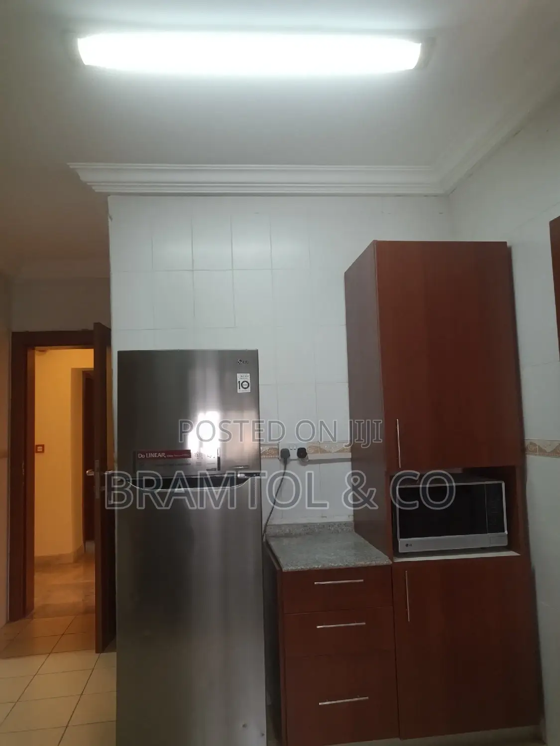 3bdrm Block of Flats in With Bq, Maitama for rent