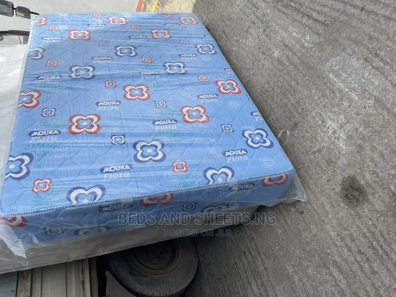 Original Mouka Superflora Mattress 6 by 4.5 by 10 + 3 Yrs Warrant