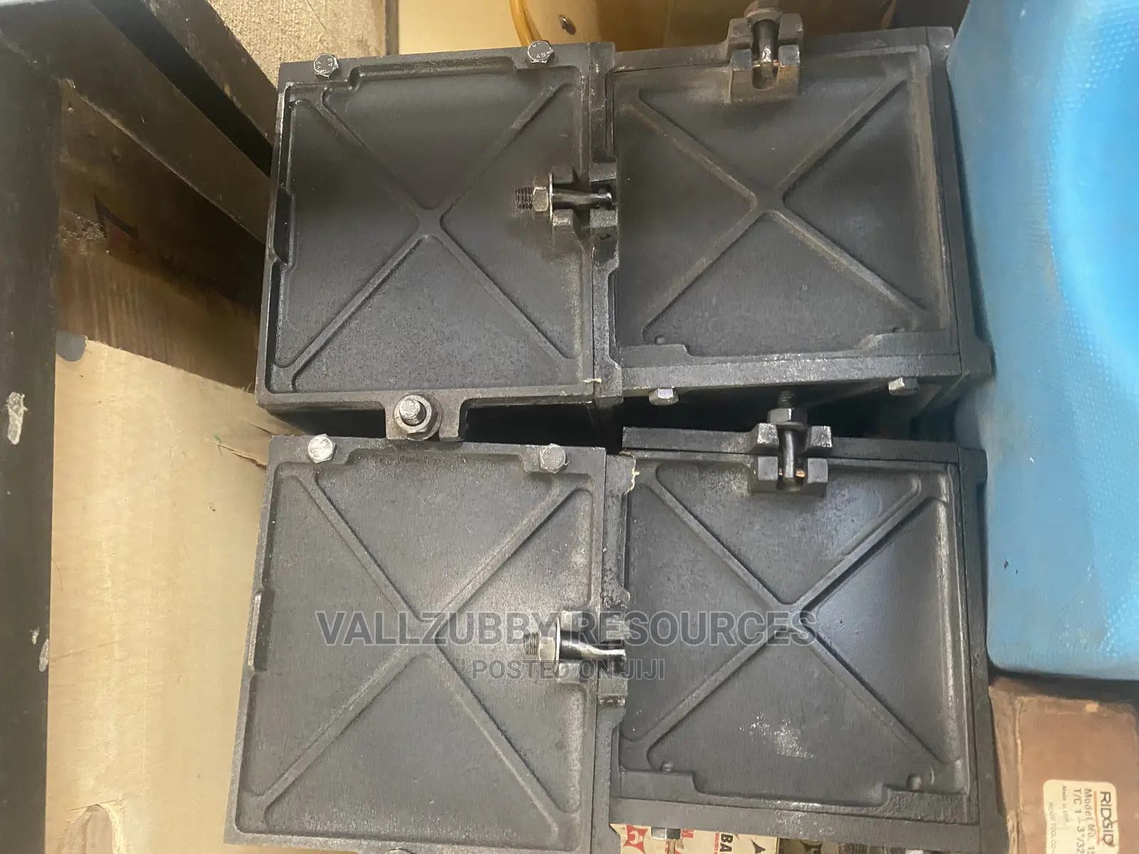 Concrete Cube Mold